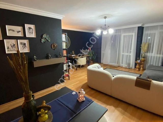Karşiyaka, İzmir içerisinde satılık Daire
