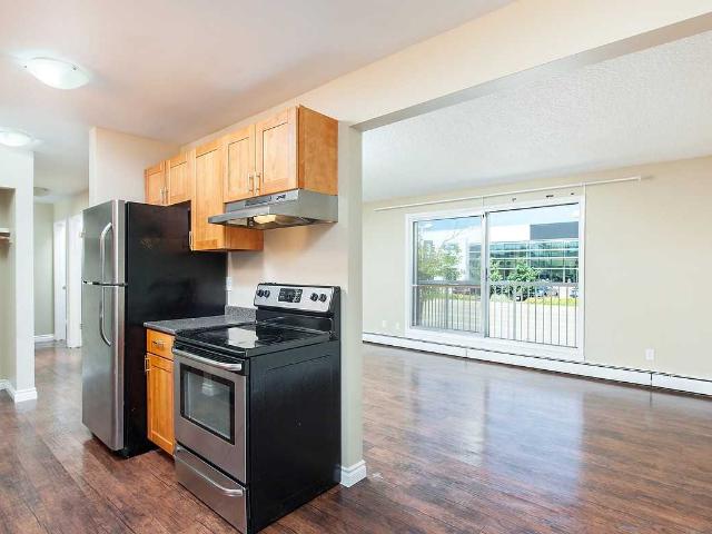 Apartment for rent in Wedgewood, Alberta