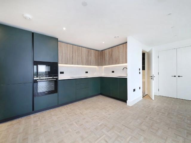 Apartment for rent in Clapham Junction, Greater London