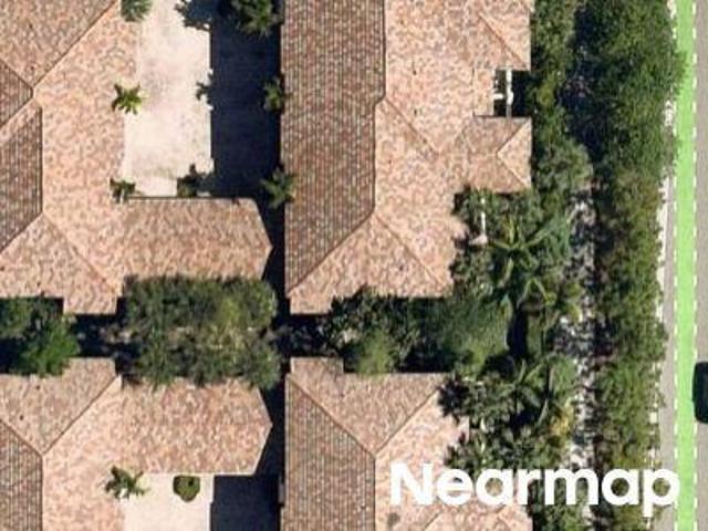 Townhouse for sale in Coconut Creek, Florida
