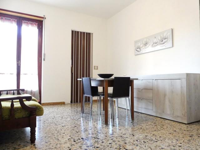 Appartamento in affitto a Cadorago, Lombardia