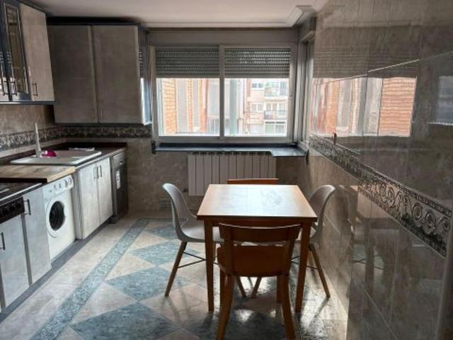 Piso en venta en El Carmen, Palencia
