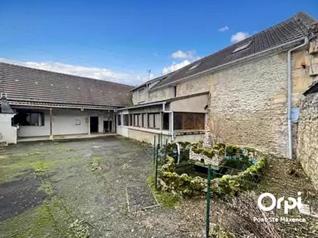 Maison vente à Clermont, Monceaux