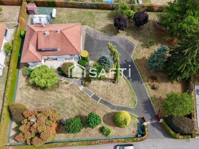 Maison vente à Moncoutant, Moncoutant-sur-Sèvre