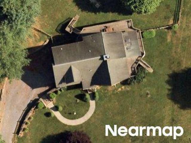 House for sale in Sharpsburg
