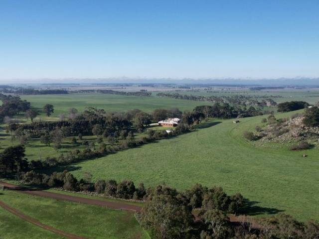 Property for sale in Mortlake, Victoria