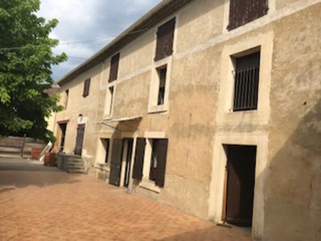 Ferme vente à Carpentras, Mondragon