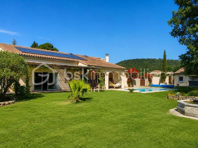 Château vente à Carpentras, Mondragon