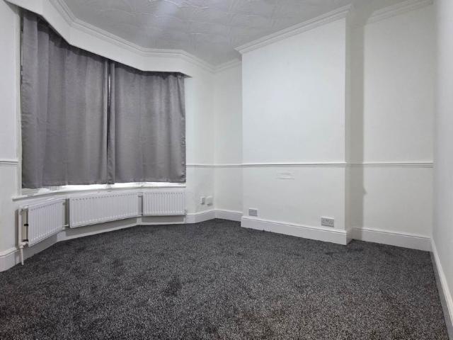 House for rent in London Borough of Newham, Greater London