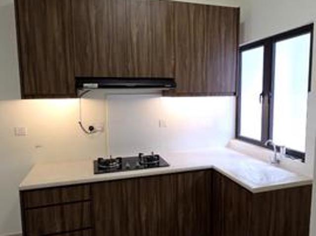 Townhouse for rent in Tanjong Sepat, Selangor