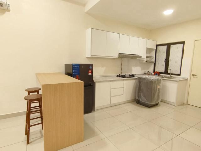 Townhouse for rent in Tanjong Sepat, Selangor