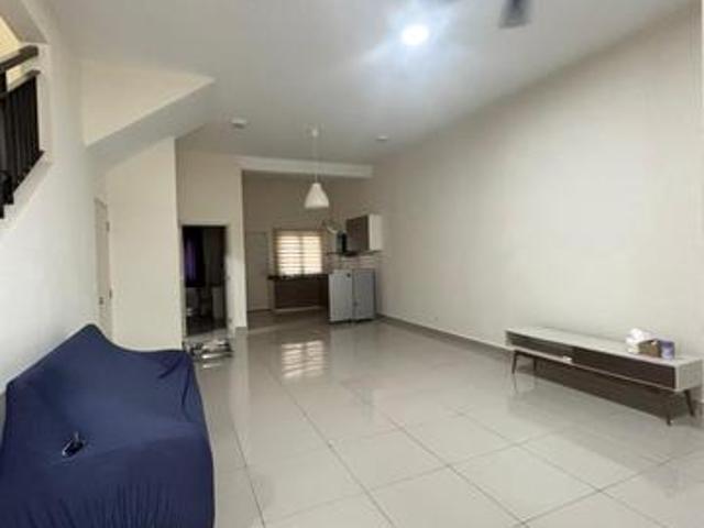 Terraced House for rent in Tanjong Sepat, Selangor