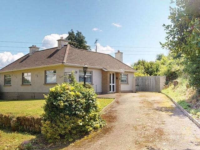 Bungalow for sale in Enniscorthy