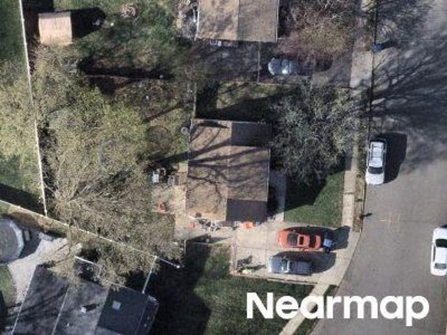 House for sale in Avenel, New Jersey