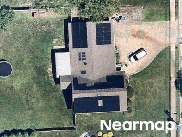 House for sale in Edison, New Jersey