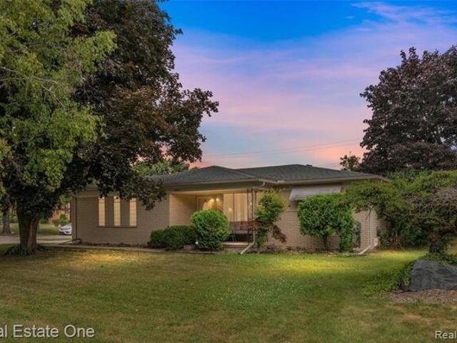 House for sale in Clinton Township, Michigan