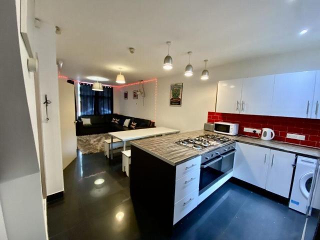 House for rent in Georgia, Greater Manchester