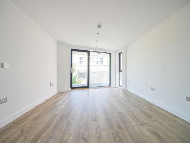 Apartment for rent in Old Ford, Bow