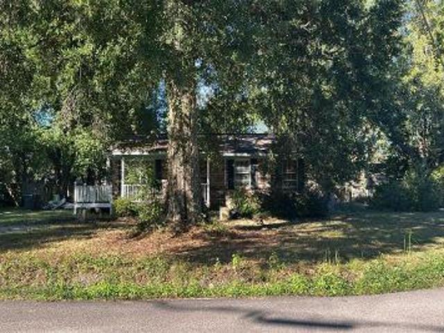 House for sale in Moncks Corner, South Carolina