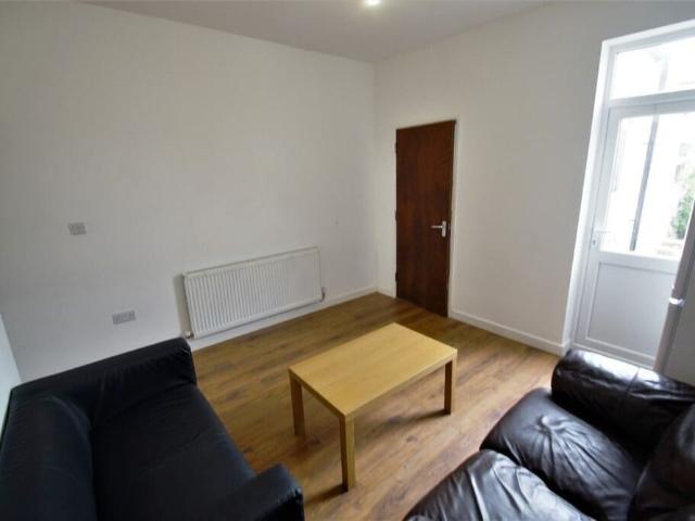 House for rent in West Midlands
