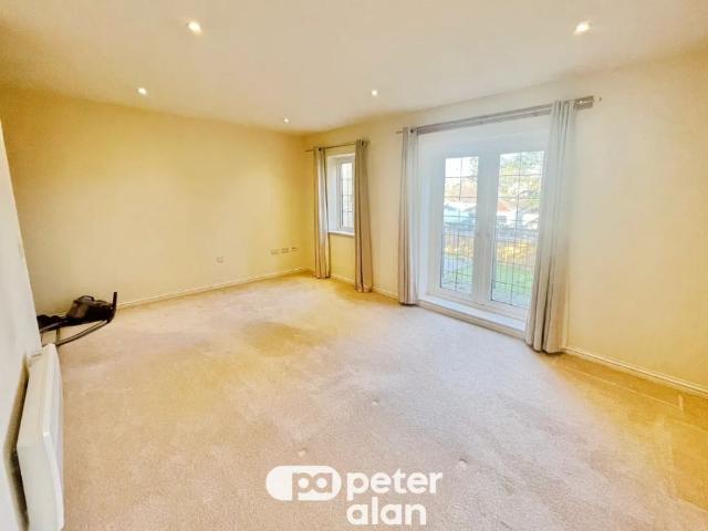 Apartment for rent in Falcon Lodge, Wales