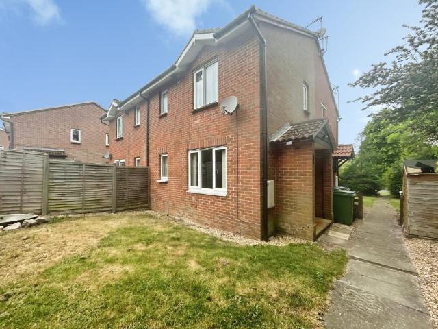 House for rent in Tadley, Priest Down