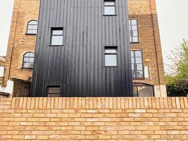 Apartment for rent in St. Lawrence, Acol