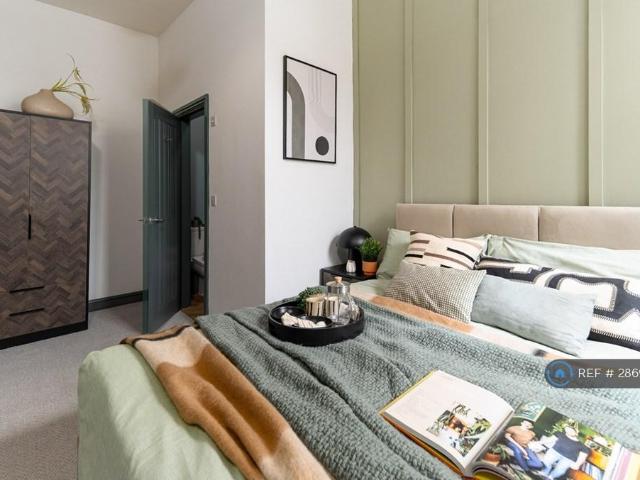 House for rent in Chesham, Bury