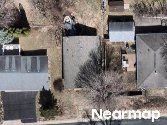 House for sale in Mound