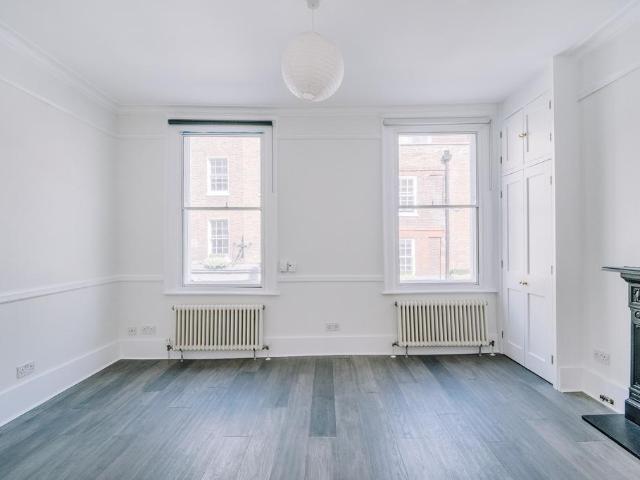 House for rent in Seven Dials, Bloomsbury