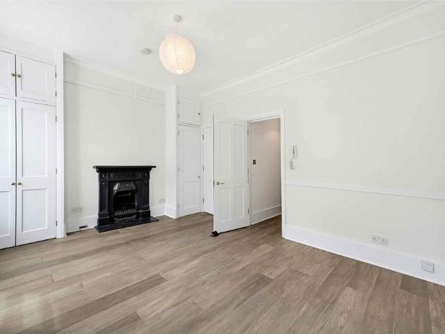Apartment for rent in Seven Dials, Bloomsbury