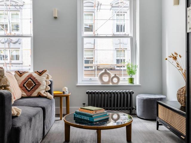 House for rent in Seven Dials, Bloomsbury