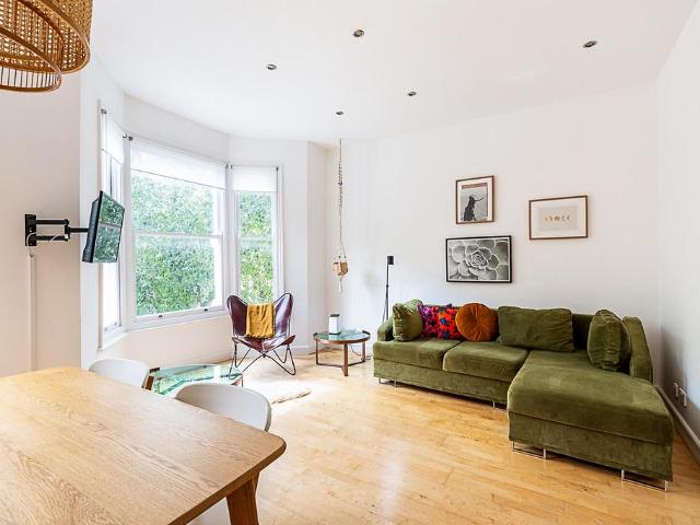 Apartment for rent in Archway, Greater London
