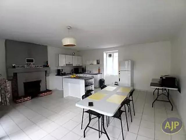 Maison location à Le Babinais, Monnières