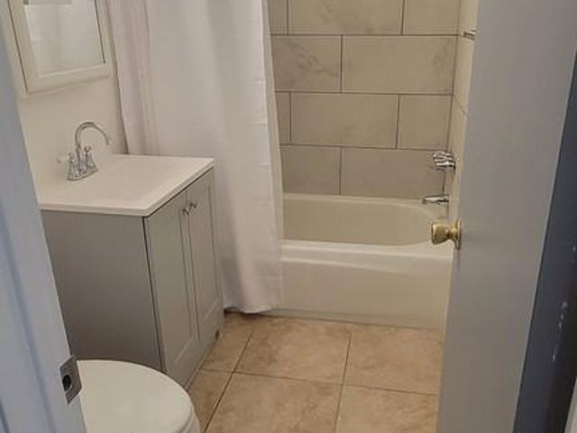 Apartment for rent in Hawthorne, California
