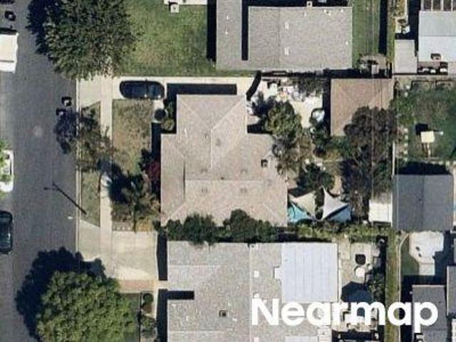 House for sale in Long Beach