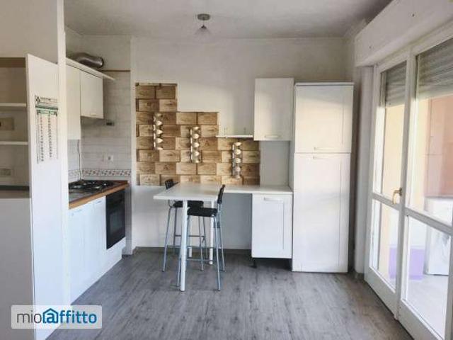 Appartamento in affitto a Giardino di Roma, Roma Capitale