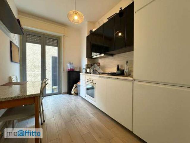 Appartamento in affitto a Municipio 9, Milano