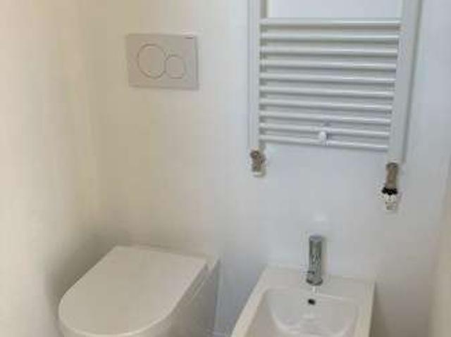 Villa Indipendente in affitto a Municipio 9, Milano