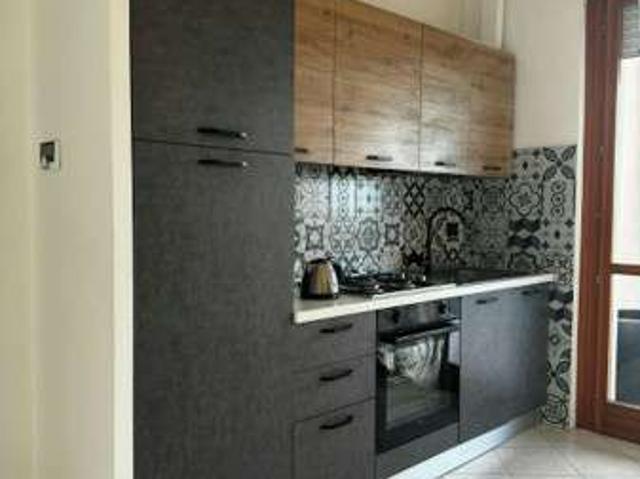 Appartamento in affitto a Municipio 9, Milano