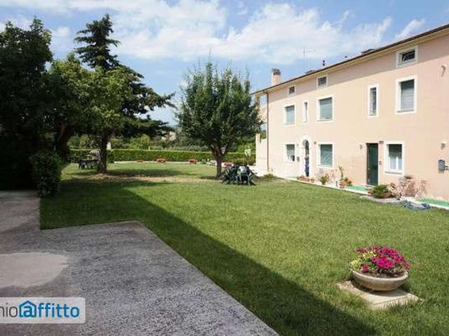 Appartamento in affitto a Marche, Macerata