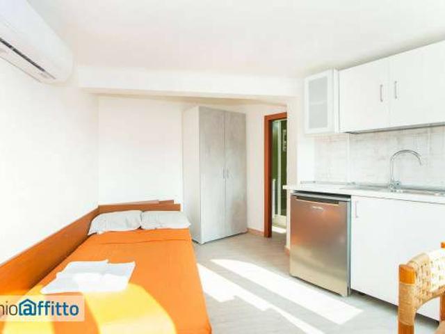 Appartamento in affitto a Circoscrizione 6, Piemonte