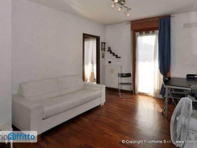 Appartamento in affitto a Municipio 7, Milano
