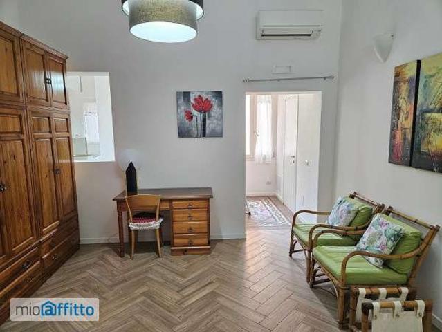 Appartamento in affitto a Municipio 2, Puglia