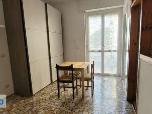 Appartamento in affitto a Municipio 6, Milano