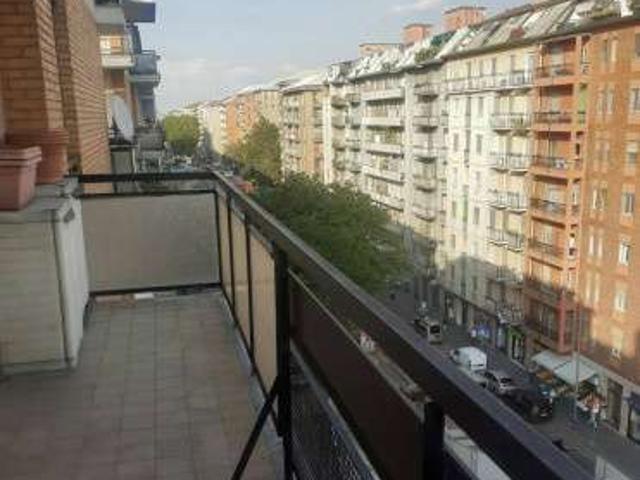 Appartamento in affitto a Municipio 6, Milano