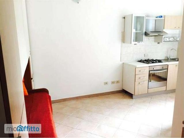 Appartamento in affitto a Municipio 7, Milano