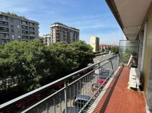 Appartamento in affitto a Municipio 6, Milano