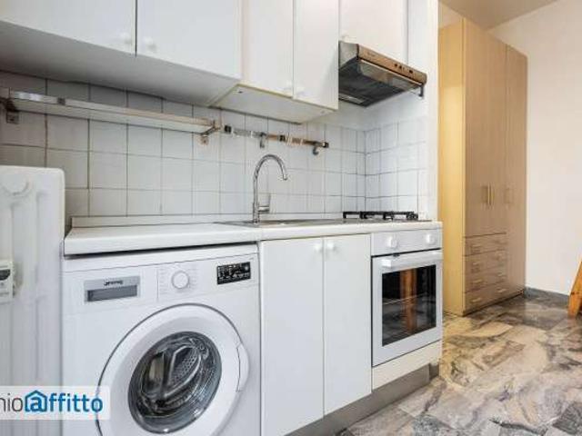 Appartamento in affitto a Municipio 6, Milano