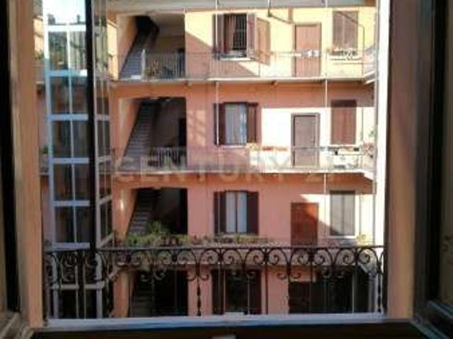 Appartamento in affitto a Municipio 7, Milano
